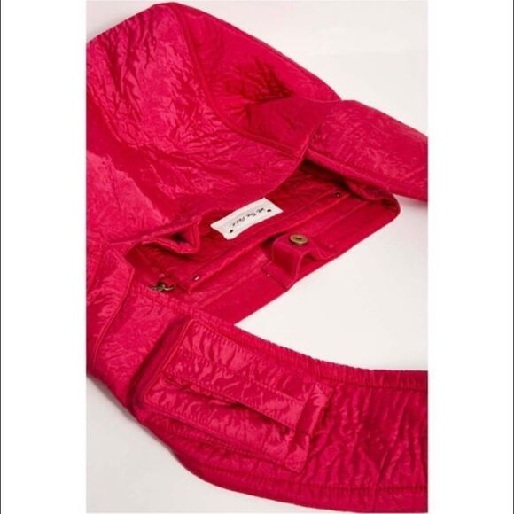 Free People oversized puffer bag NWT Color is bright pink - Picture 3 of 8